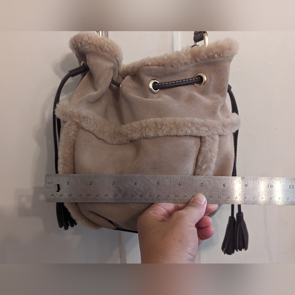 Ugg Quinn Tan Suede Sherpa Bucket Bag Purse - Picture 5 of 16